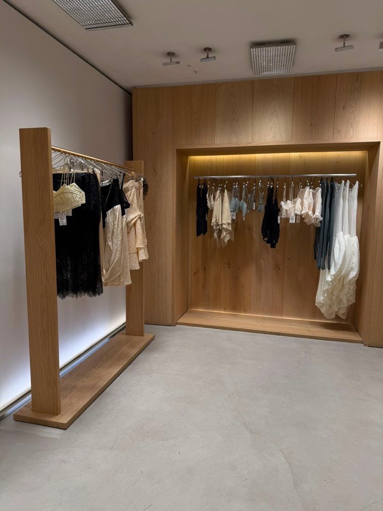 Interior del local de Zara